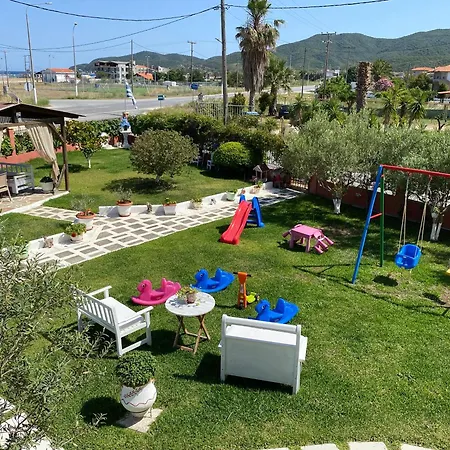 Doxa Apartmán Sarti